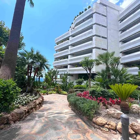 Deluxe Gran Apartment