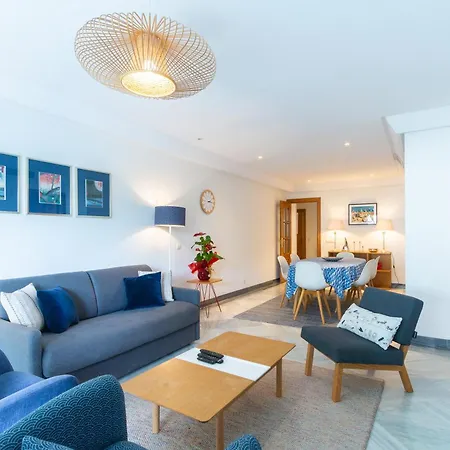 Deluxe Gran Apartment